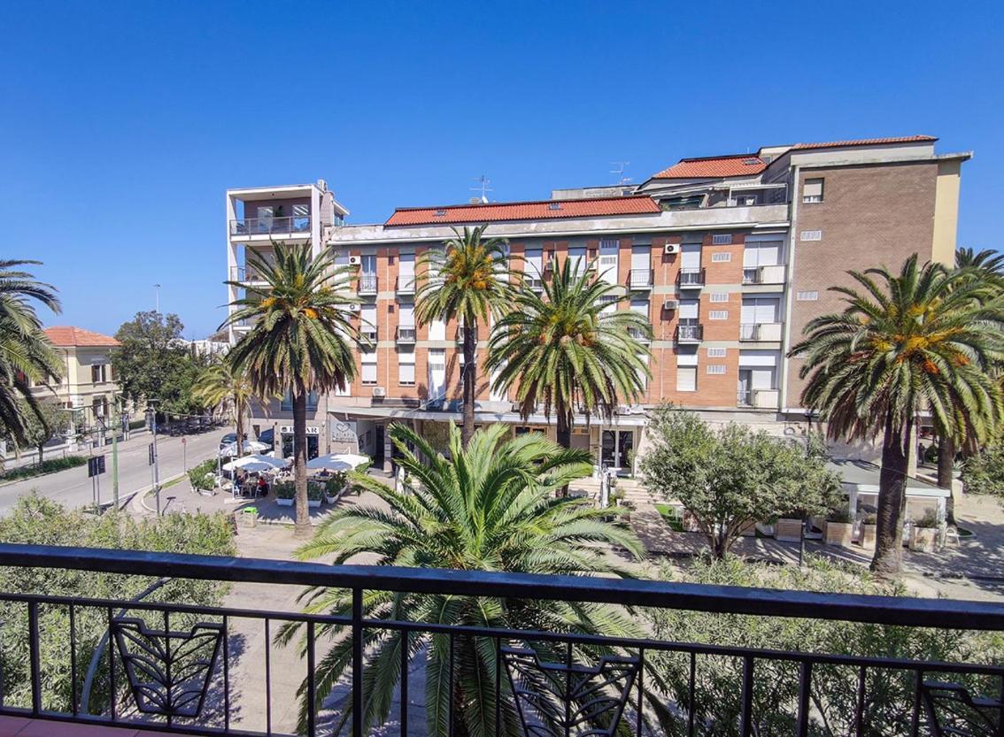 Centralissimo Quadrilocale Colombo Σαν Μπενεντέτο ντελ Τρόντο Εξωτερικό φωτογραφία